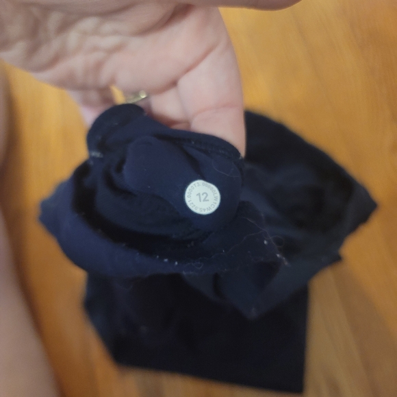 Lululemon navy blue tank top size 12 women's - Picture 3 of 3